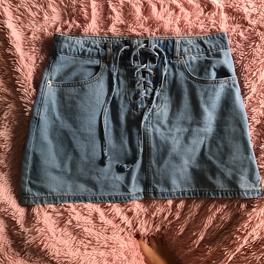 F21 lace up mini skirt